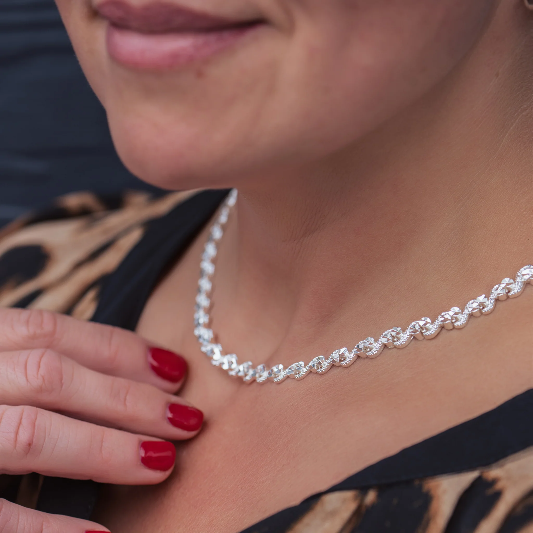 Newbridge Silverware necklace and bracelet set