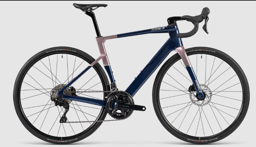 Almost Unrecognisable As An E-Bike, Not A Heavy Hybrid Compromise