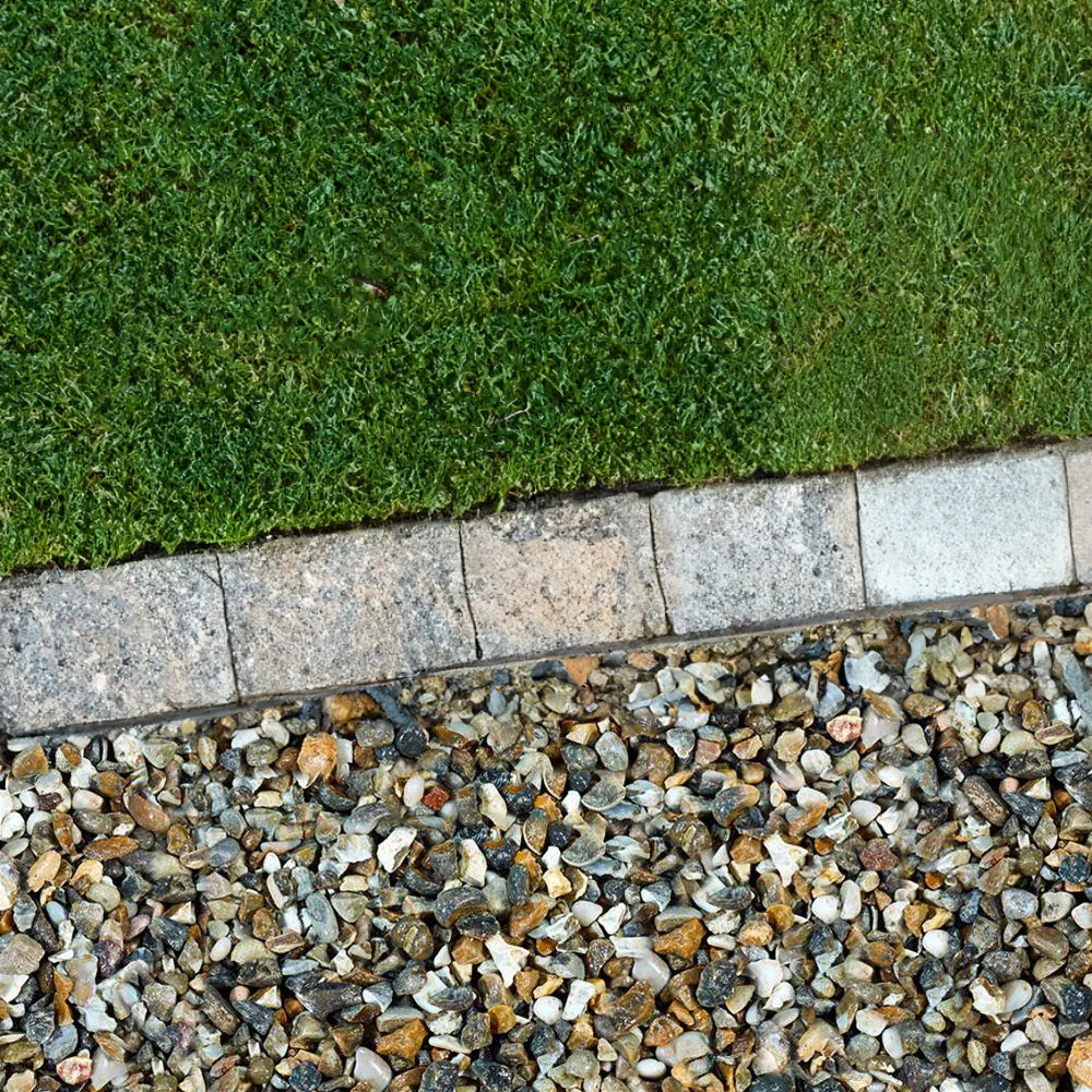 Brisks Outdoors garden landscaping gravel