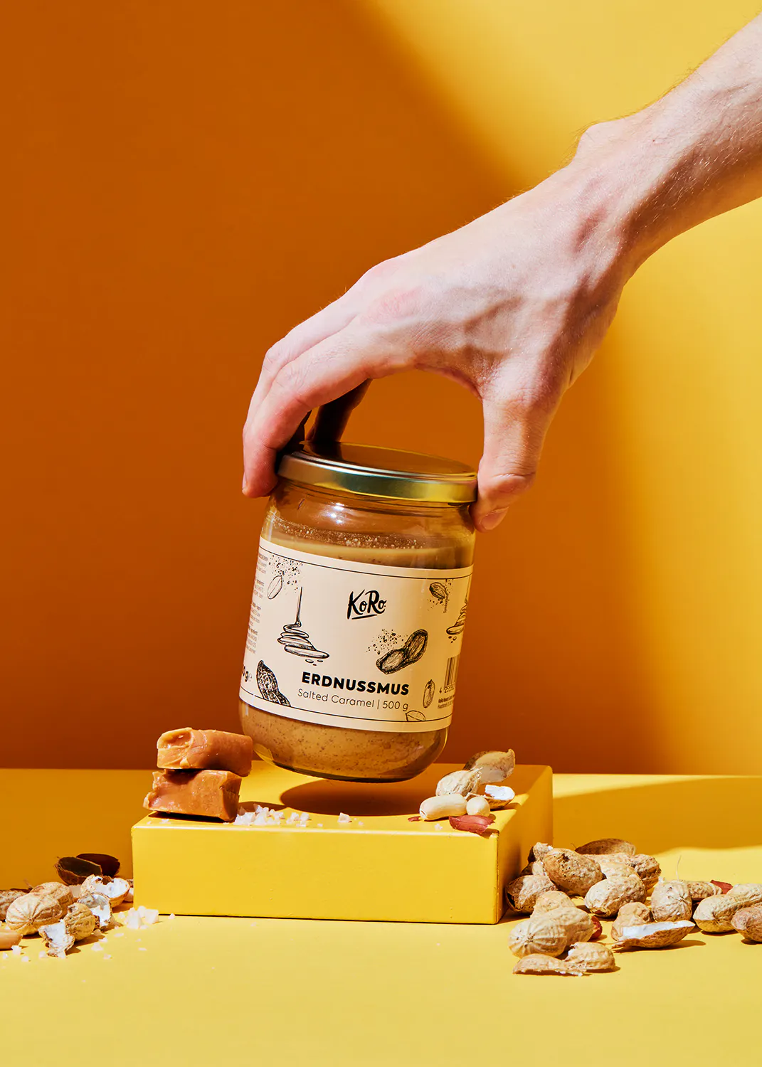 KoRo peanut butter jar and ingredient label
