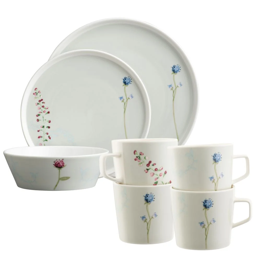 Fine china dinner set sold by Belleek UK