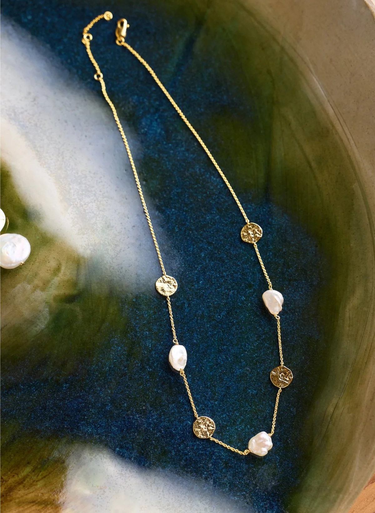 Baukjen Emma Keshi pearl chain necklace