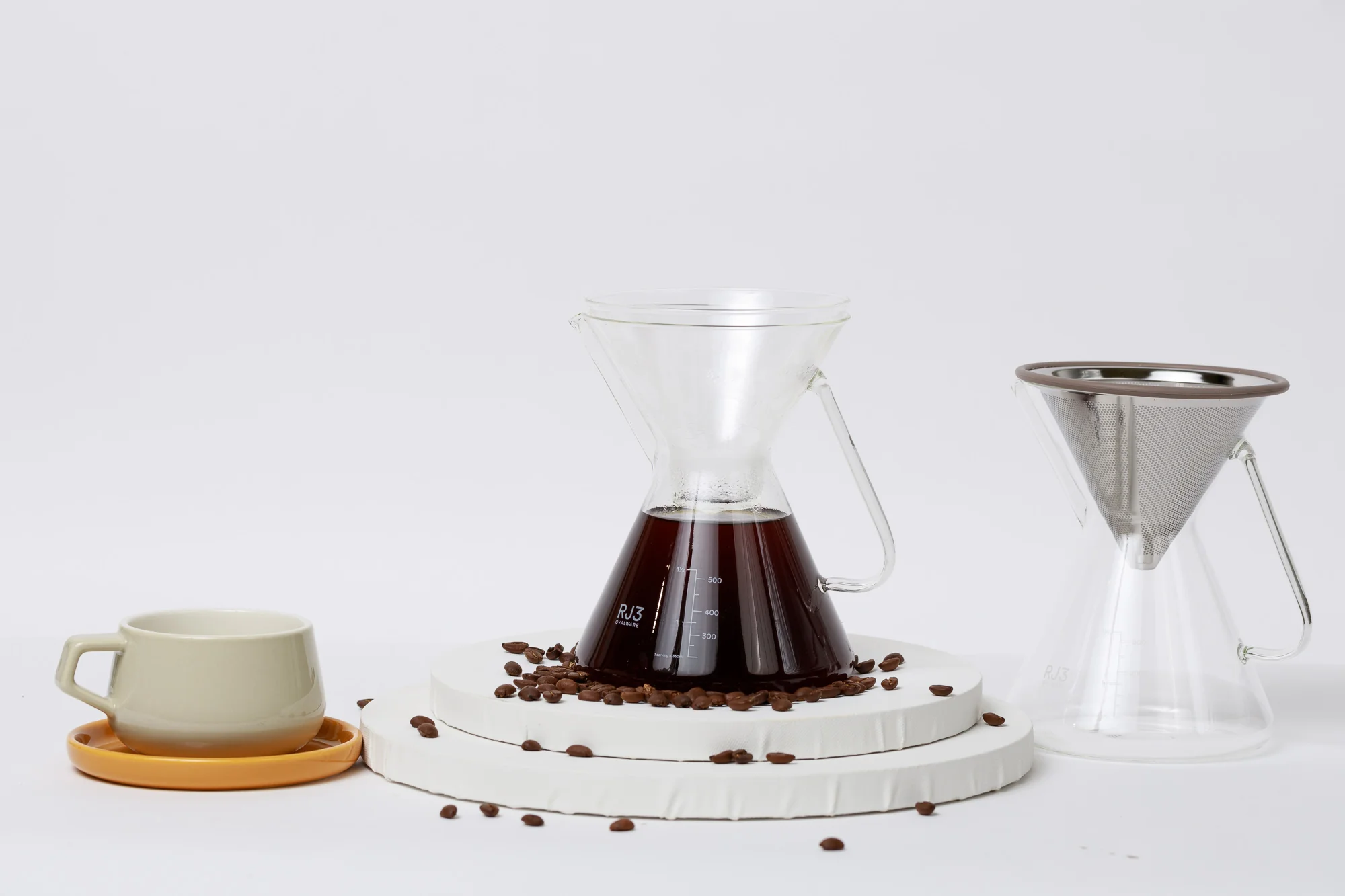 Avanti pour-over coffee brewing kit