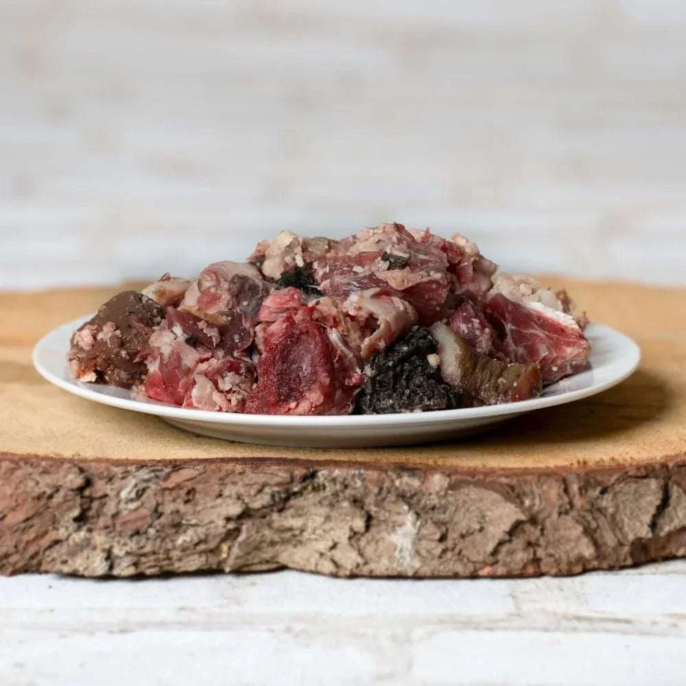 Barfgold rohes Rindfleisch-Hundefutter mit gemahlenem Knochen